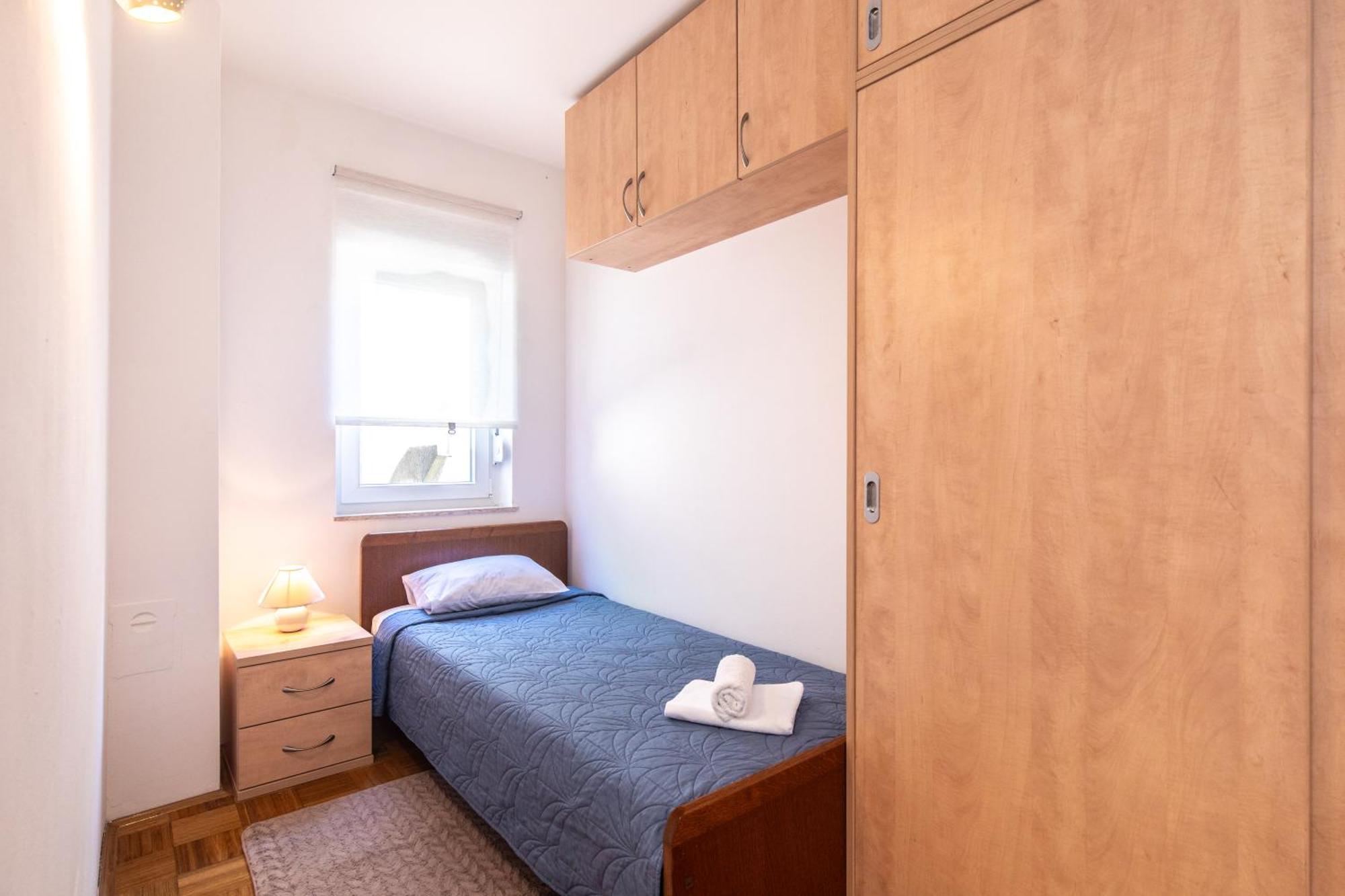 Apartment Laura Punat Luaran gambar